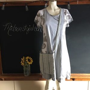 🐳🌿Parlsey and Sage ,Grey and white dress🌿A2